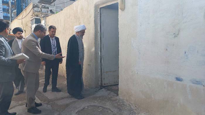 گزارش تصویری بازدید آیت الله صفایی بوشهر و مدیر کل استان از خانواده های ایتام 