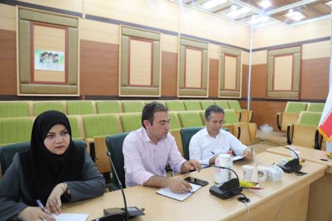 نشست خبری مدیر کل استان با اصحاب رسانه به مناسبت 14 اسفند 