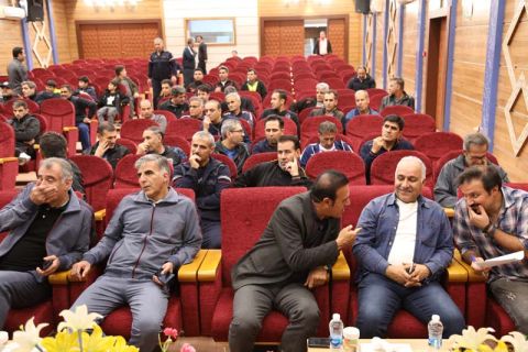 گزارش تصویری برگزاری جشنواره والیبال ساحلی در بوشهر 