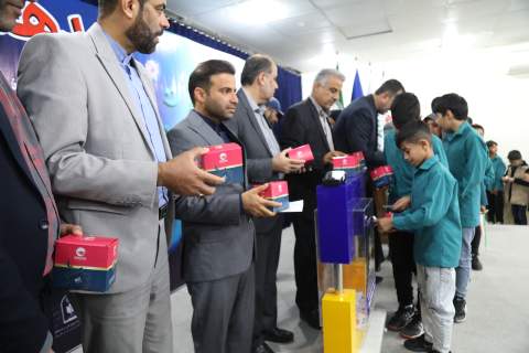 گزارش تصویری جشن نیکوکاری در مدرسه شهدای بسیج بوشهر
