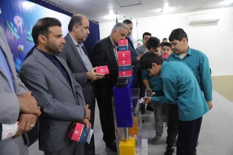 گزارش تصویری جشن نیکوکاری در مدرسه شهدای بسیج بوشهر
